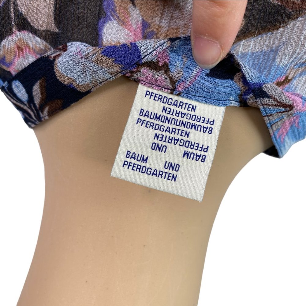 Baum Und Pferdgarten Mertrice Blue Floral Silk Blouse Womens SZ 6 - Picture 13 of 16